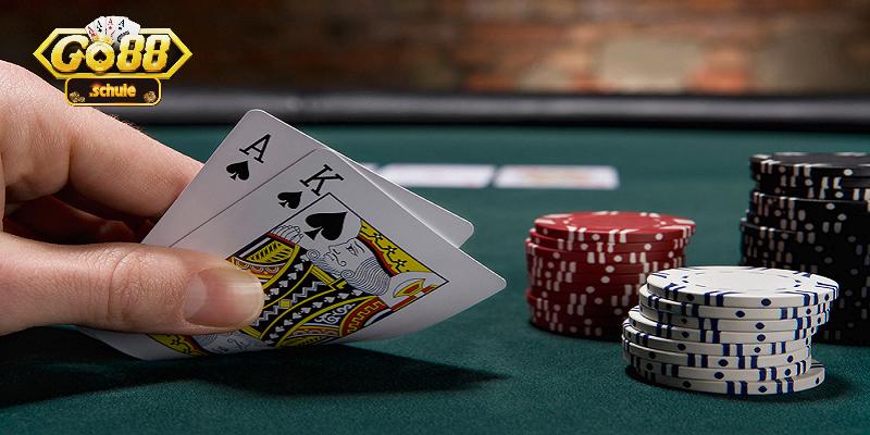 Poker là một trong số những tựa game đỉnh cao tại Go88